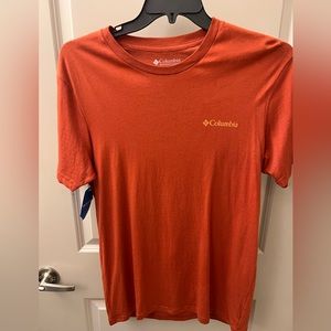 NWT Columbia Short Sleeve T-Shirt
